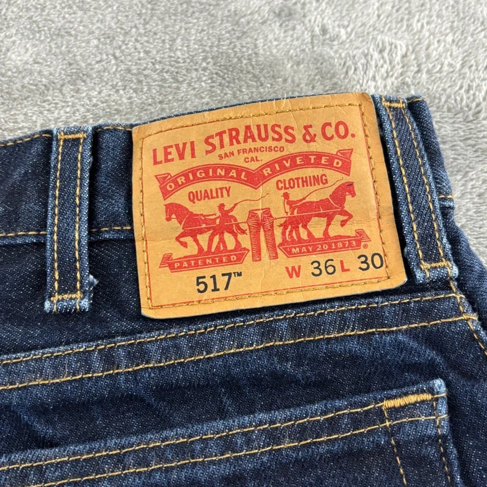 Levi's 517 Bootcut Jeans‎ Mens 36x30 Dark Wash Indigo Cotton Denim 00517-0217